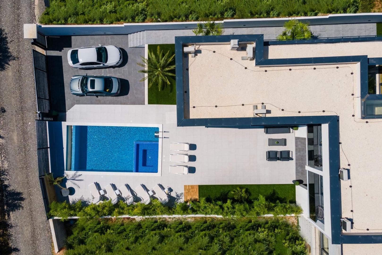 Villa Miaa Newly Built Modern Villa In Medulin For 9 People With Heated Swimming Pool & Jacuzzi Екстер'єр фото